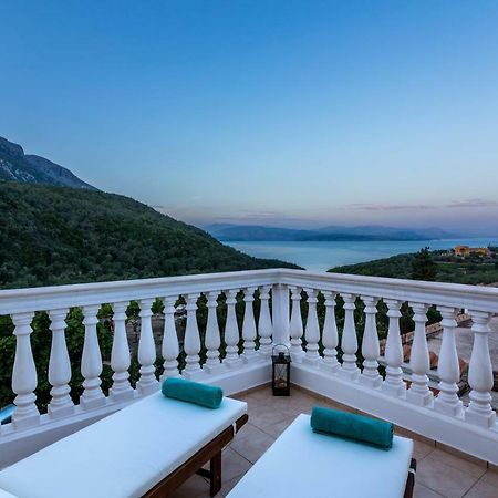 Villa Kortilles Pyrgi  Luaran gambar