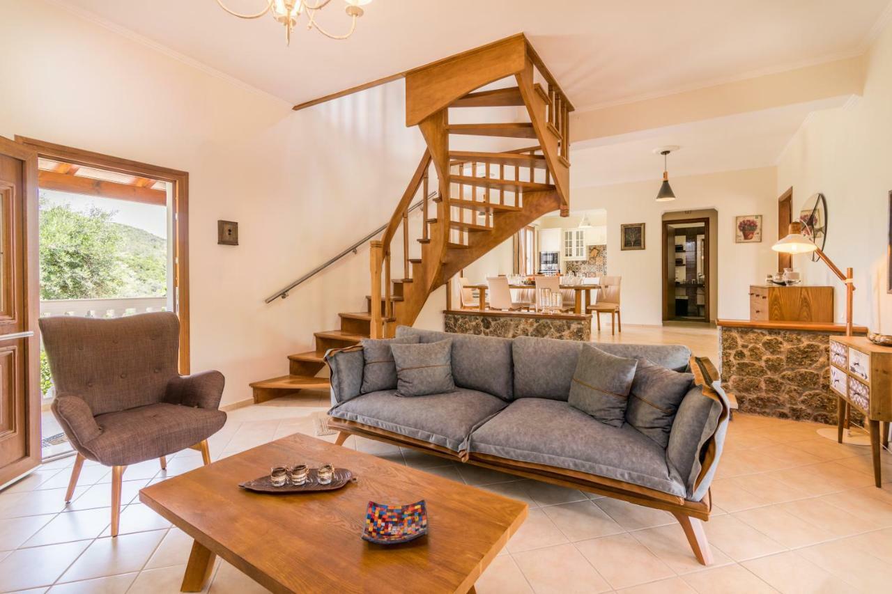 Villa Kortilles Pyrgi  Luaran gambar